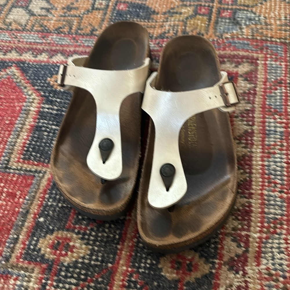 Birkenstock Gizeh pearl white sandals size 42 / 11
